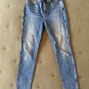 LIKE NEW: Madewell Women’s High Rise Skinny Jeans in Cayer Wash, Size 26